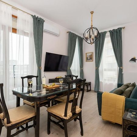 Aleja Solidarnosci 60B II By Noclegi Renters Varşova Dış mekan fotoğraf