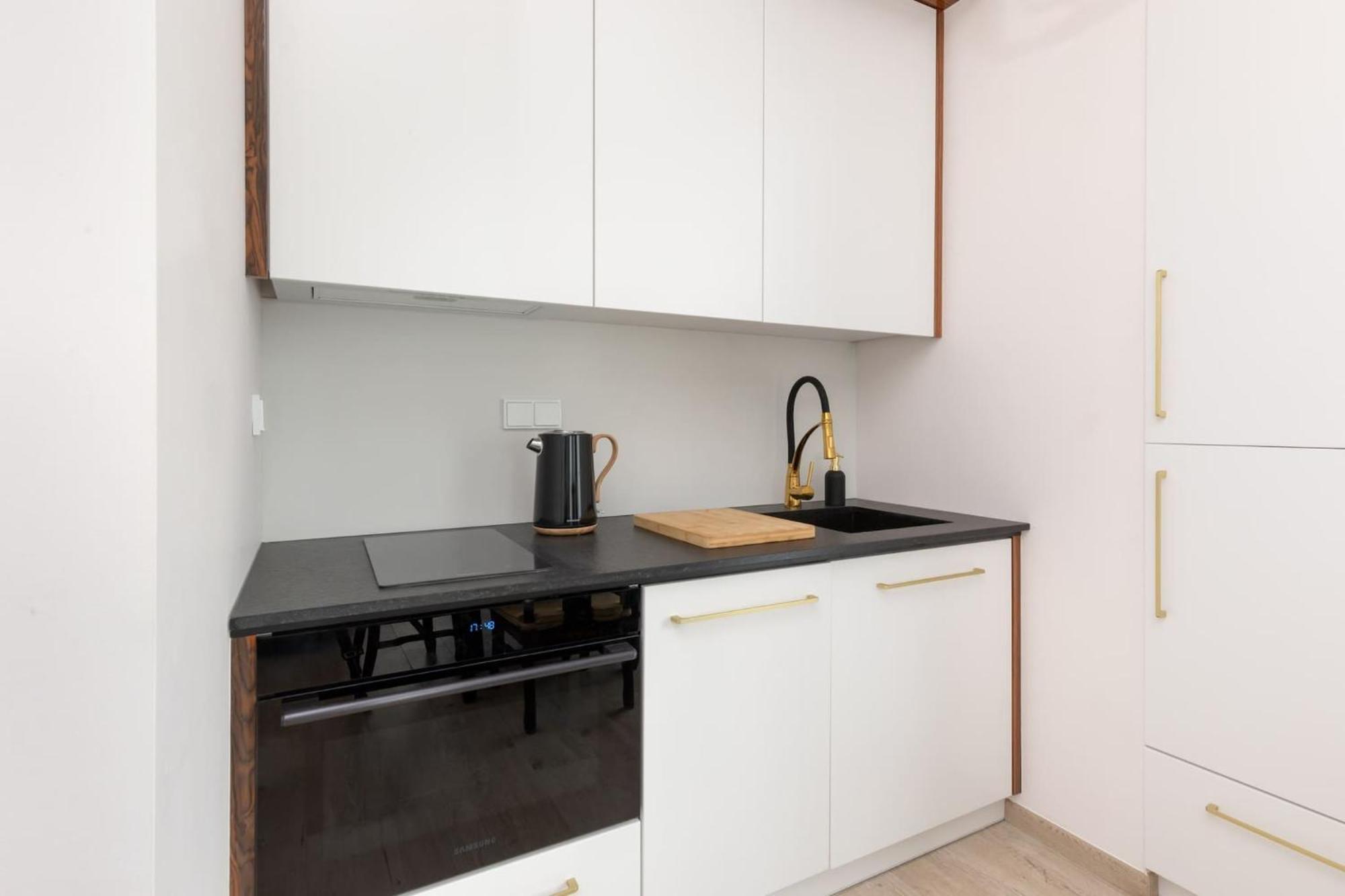 Aleja Solidarnosci 60B II By Noclegi Renters Varşova Dış mekan fotoğraf